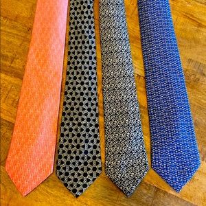4 Hermès Ties